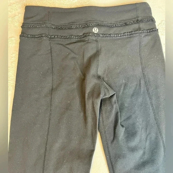 Lululemon Groove Crop Flare Wide Leg Black - Picture 1 of 5